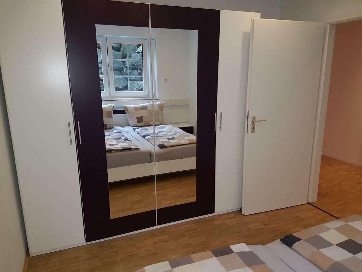 Wohnen Im Souterrain Einer Villa Хердеке Екстериор снимка